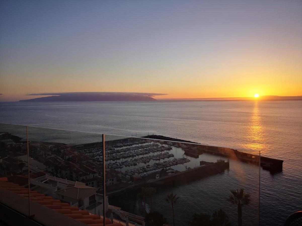 Magnificent Apt. With Sea View, Cliff & Marina Santiago Del Teide Exterior photo