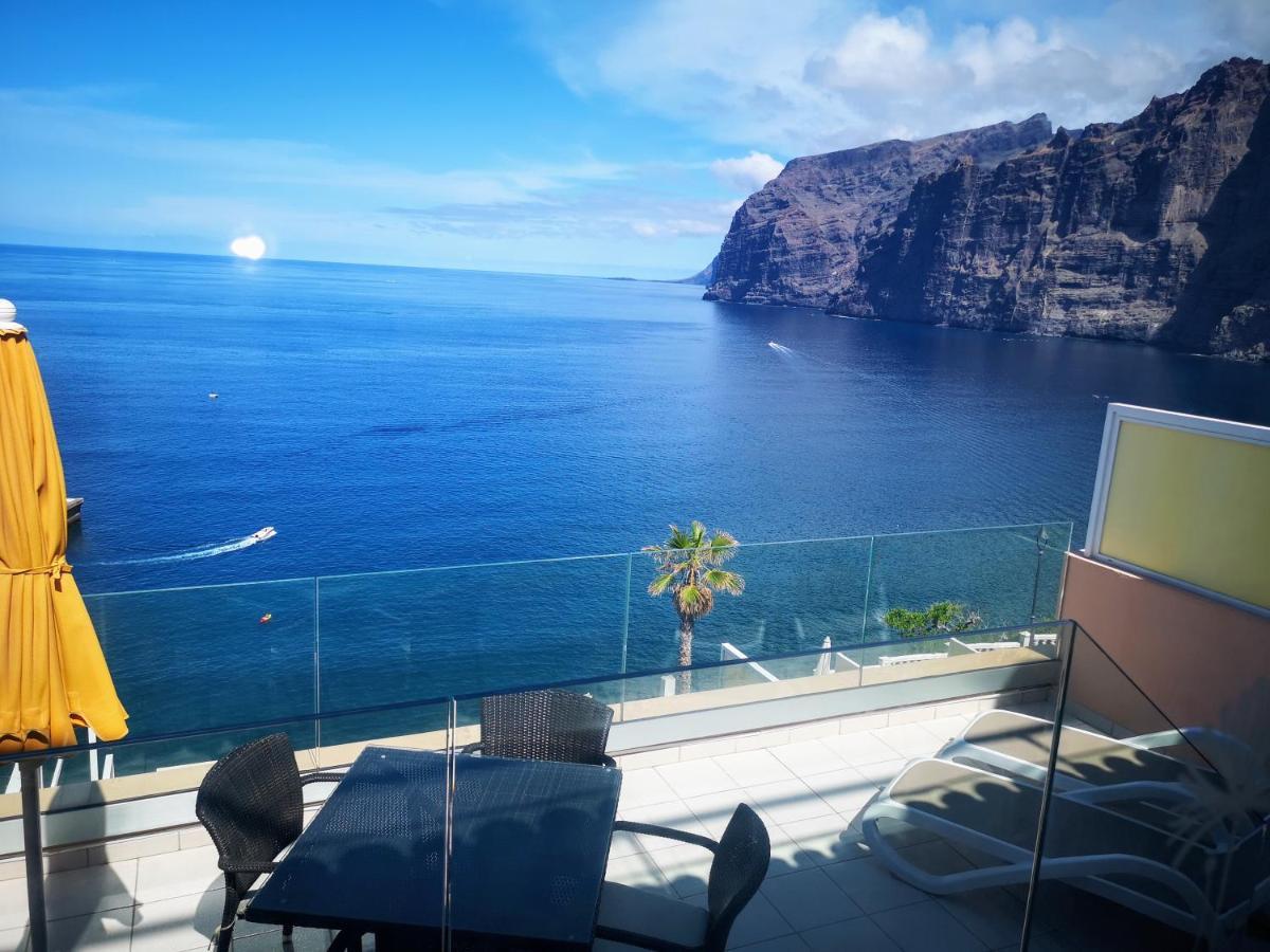 Magnificent Apt. With Sea View, Cliff & Marina Apartment Santiago Del Teide Exterior photo